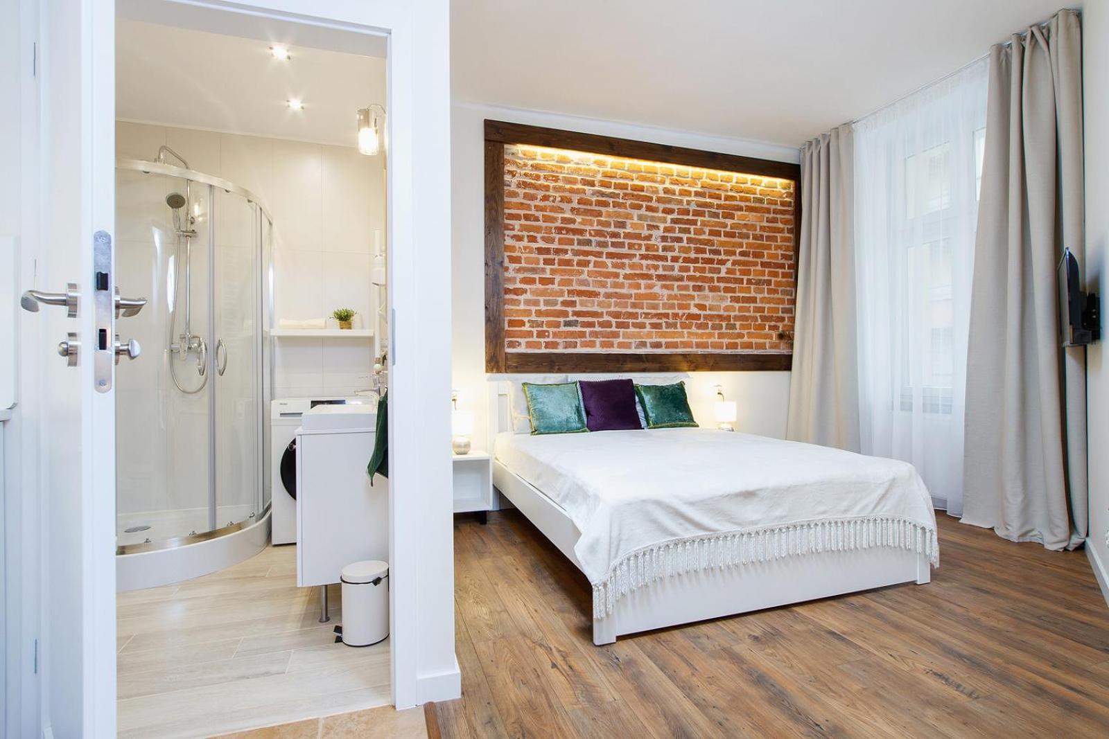 For Two-jewish Quarter-starowislna 54 *